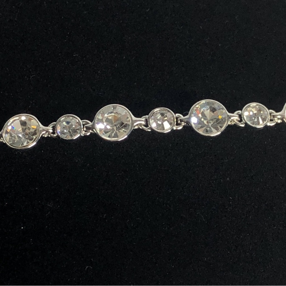 Elegant Swarovski Silver Crystal Bracelet